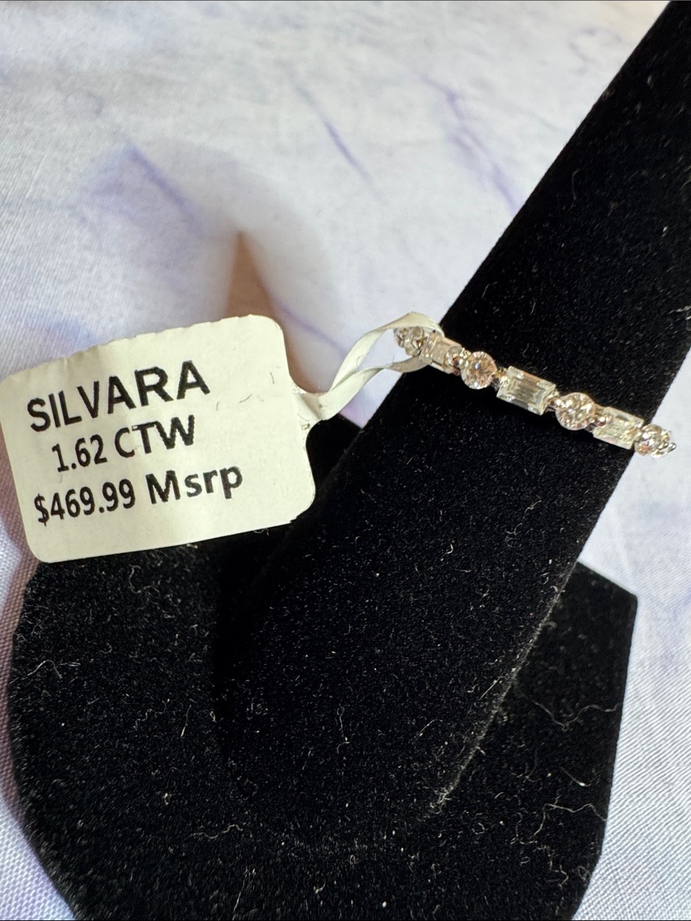 925 Silver & 1.62 CTW Moissanite Band Ring - Picture 2 of 4